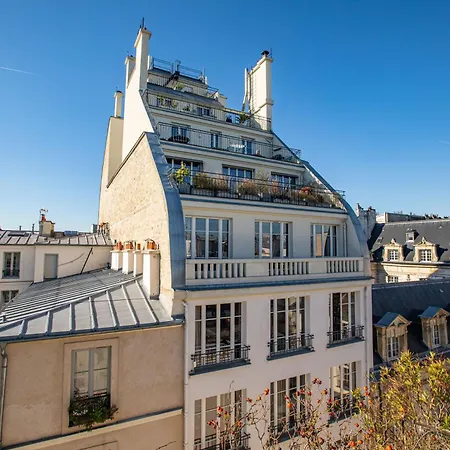 Parisian 394 2 Chatelet - Les Halles
